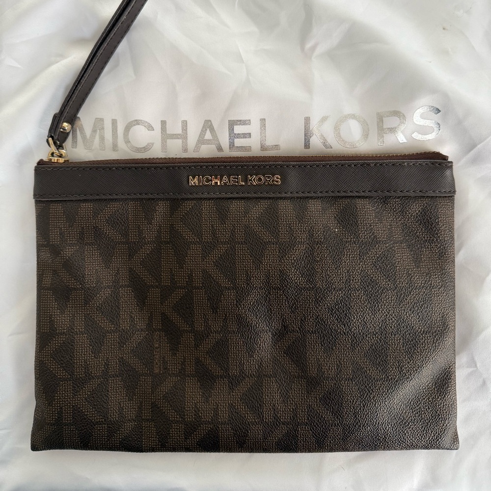 Michael Kors Large Wristlet